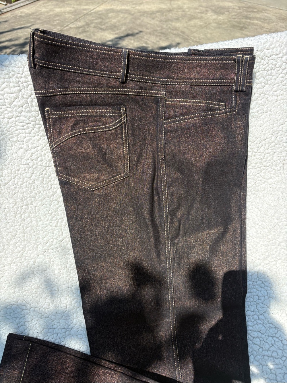 Cache Jeans - Picture 7 of 10